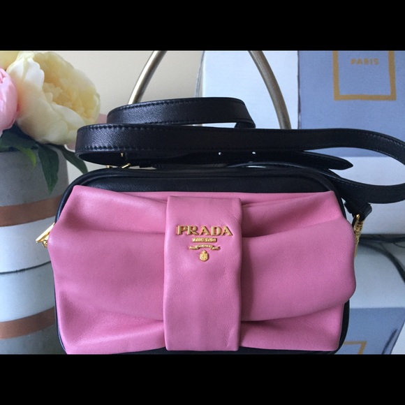 Prada bag - Picture 7 of 9